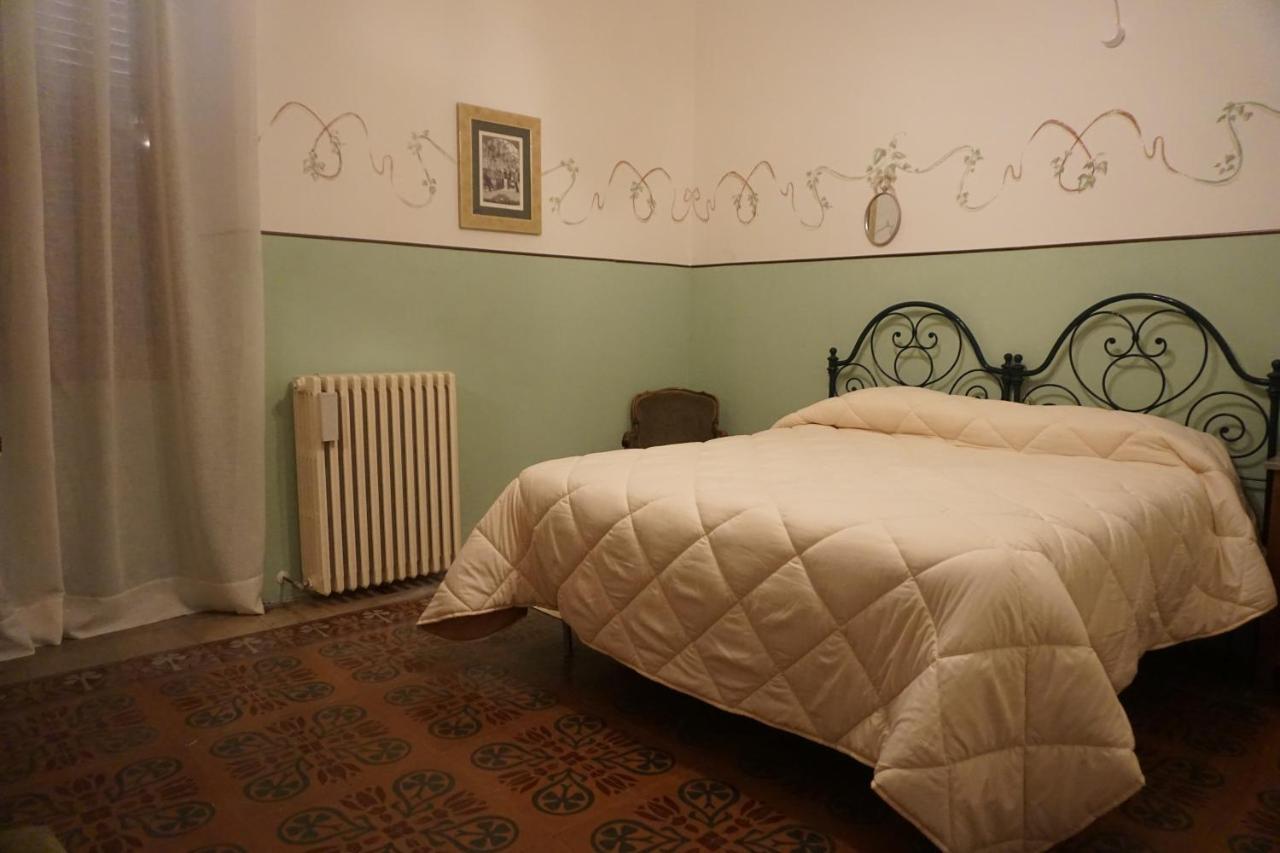 Palazzo De Fabritiis Bed and Breakfast Rosciano  Exteriör bild