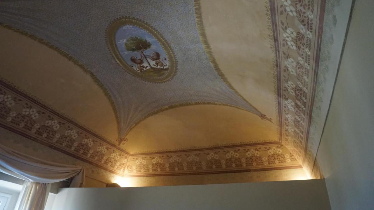 Palazzo De Fabritiis Bed and Breakfast Rosciano  Exteriör bild